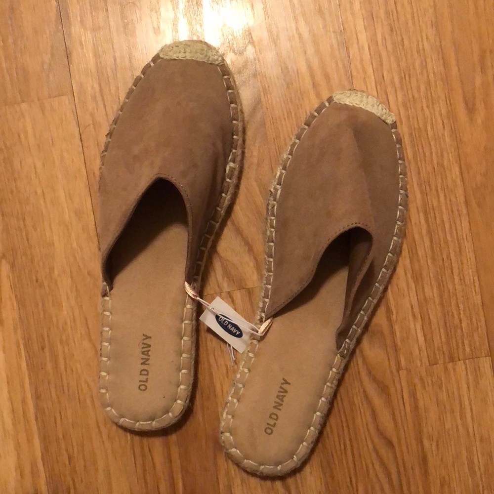 NWT: Canvas Mules